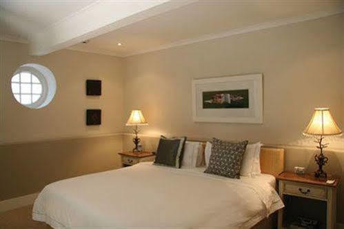 Four Rosmead Boutique Guesthouse Kapsztad Zewnętrze zdjęcie